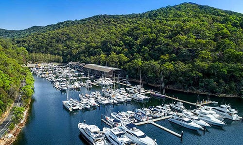 d'Albora Akuna Bay marina
