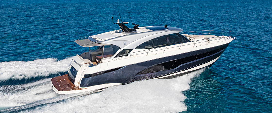 Riviera 5600 at motor