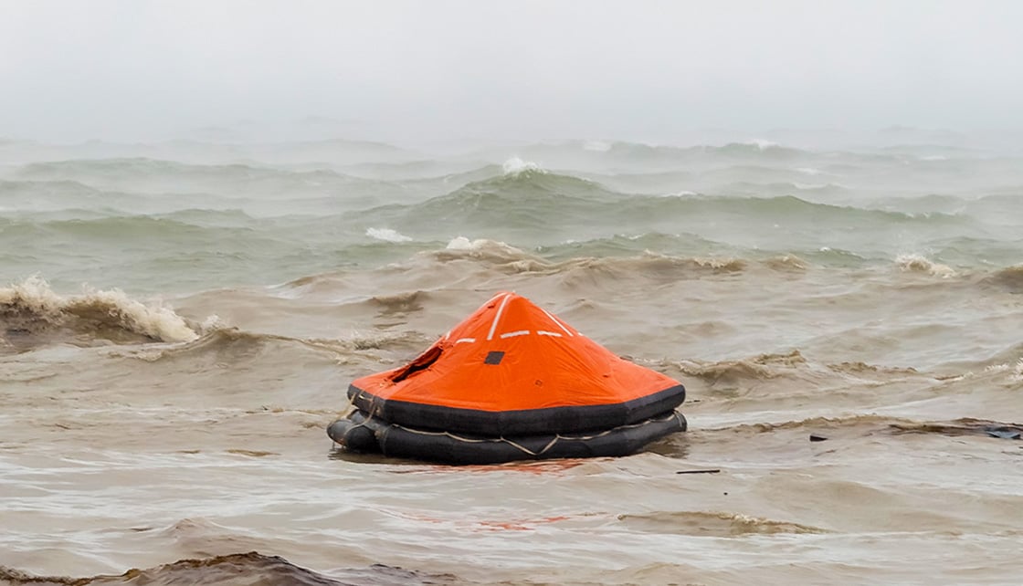 How to choose a life raft | Club Marine Australia