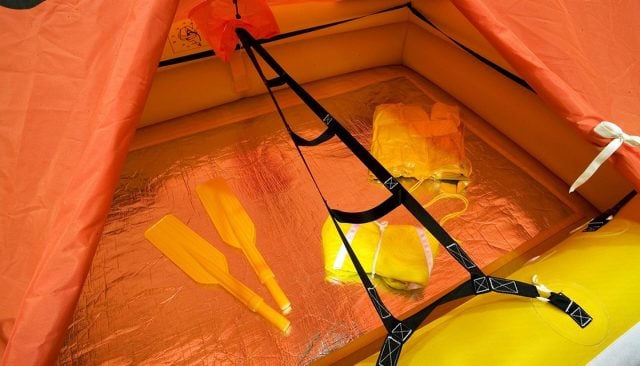 How to choose a life raft | Club Marine Australia