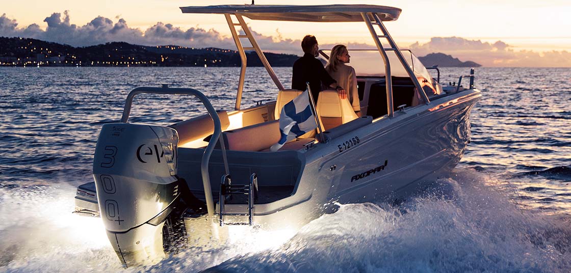 Electric motor on runabout boat